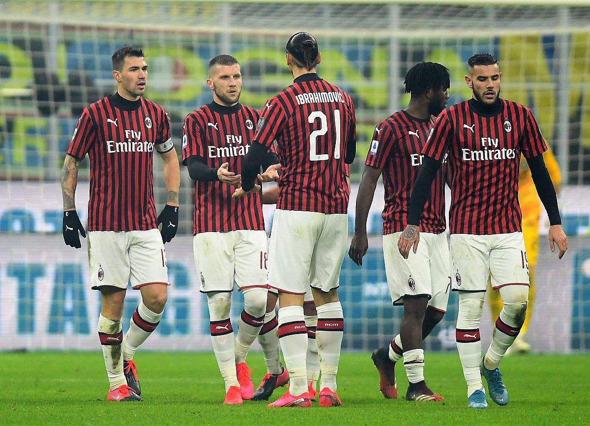 图片报：米兰对金玟哉感兴趣，在今夏就曾观察过他