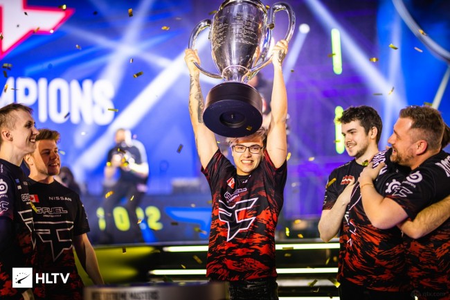 英雄联盟LPL Doinb谈LCK中单，Faker不在前三