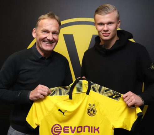 马卡：皇马本赛季防空能力薄弱，失球中有三成为对手头球破门