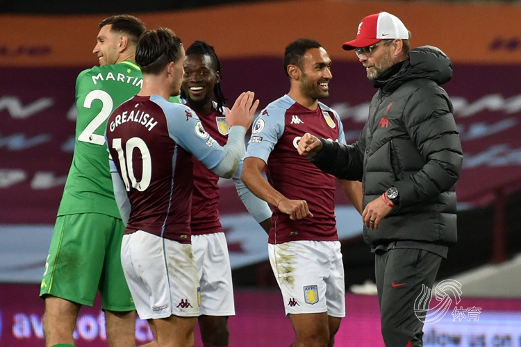 官方：美因茨主帅亨里克森下课；球队积6分排名德甲垫底